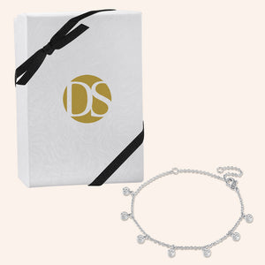 "Opening Dance" 0.8CTW Bezel Set Round Cut Station Bracelet