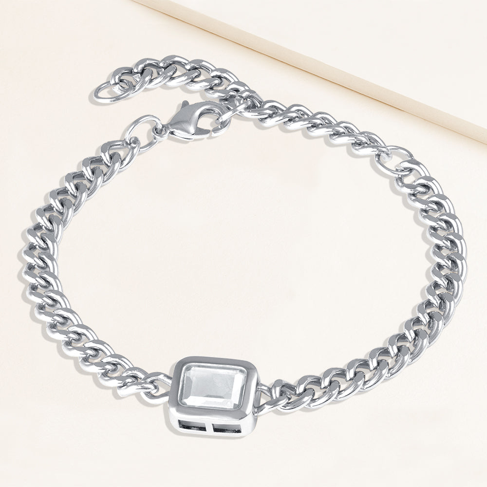 "Celeb" 1.8 Baguette Cut Curb Chain Bracelet