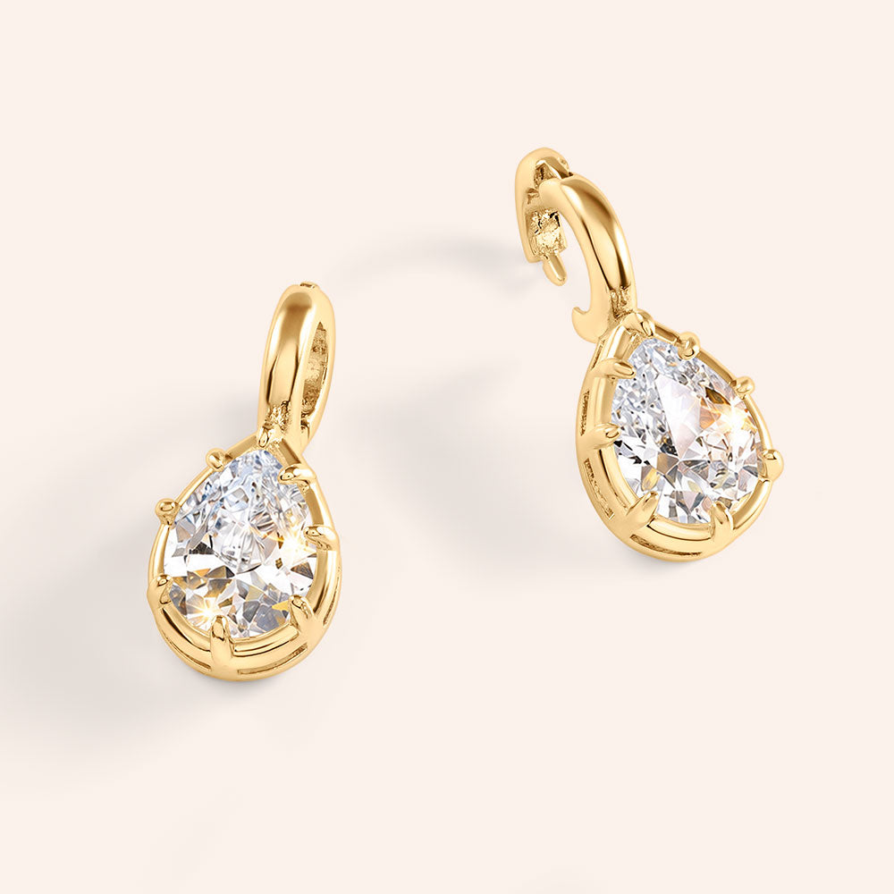 The Icon Solitaire Clip-On Pear Charm