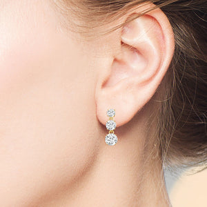 “Dazzling Trio” 2.7CTW Graduated 3 Round Cut Stones Drop Earrings