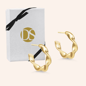 "On the Daily" High Polished  Twist Hoop Earrings