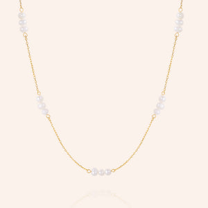 "Romeo" Cultured Freshwater Pearl Station Necklace